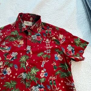 Free Spirit Santa Hawaiian Red Men's Shirt.
